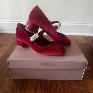 New Deltan Grace Lava Falls Women's 7 Red Velvet Mary Janes Block Heels Buckle